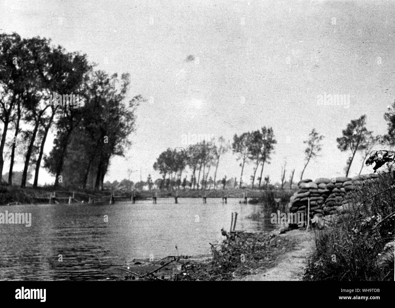 WW1: nördlichen Frankreich: Canal Bank nördlich von Ypern in der 4. Division nach dem ersten gas Angriff statt. April 1915. Stockfoto