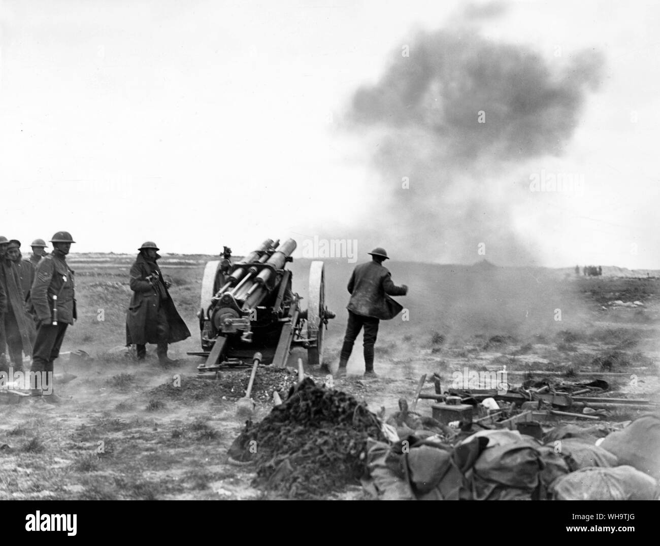 WW1/Frankreich: 1. Schlacht von Baupaume. 60 pder Mark II Akku in Aktion in der Nähe von La Boiselle, 25. März 1918. Stockfoto