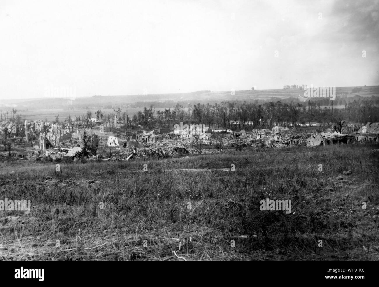 WW1/Frankreich: Dorf der Hamel zeigen umfangreiche anzeigen, indem Sie die Deutschen geboten, wenn sie im Besitz des Hügel vor dem Dorf. 5. Juli 1918. Stockfoto