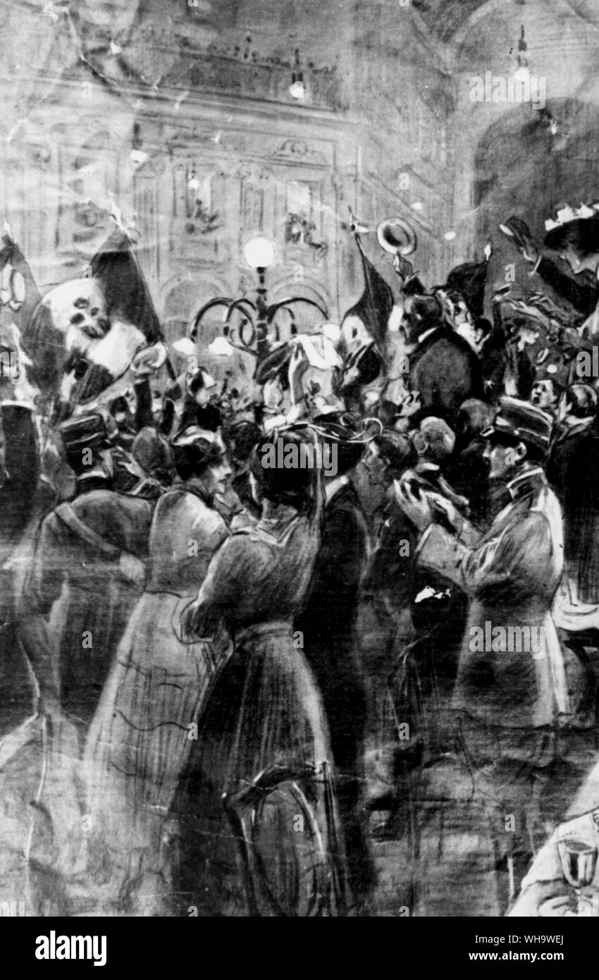 WW1/Mailand. Eine patriotische Demonstration in der Galerie. Artwork Stockfoto