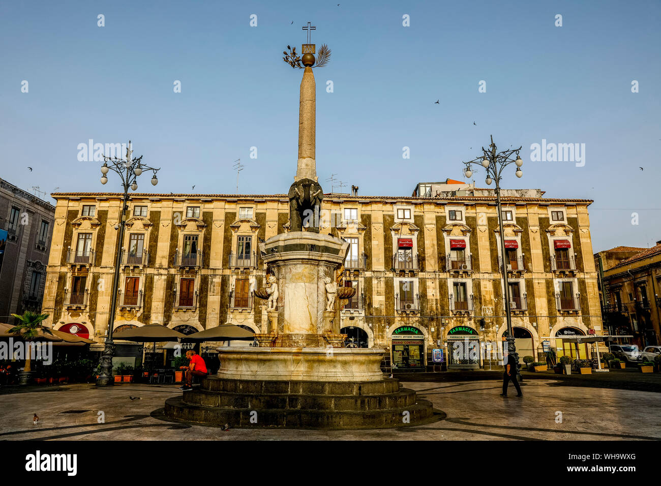 Fontana dell'Elefante (Elefant) Brunnen auf der Piazza Duomo (Domplatz), Catania, Sizilien, Italien, Mittelmeer, Europa Stockfoto