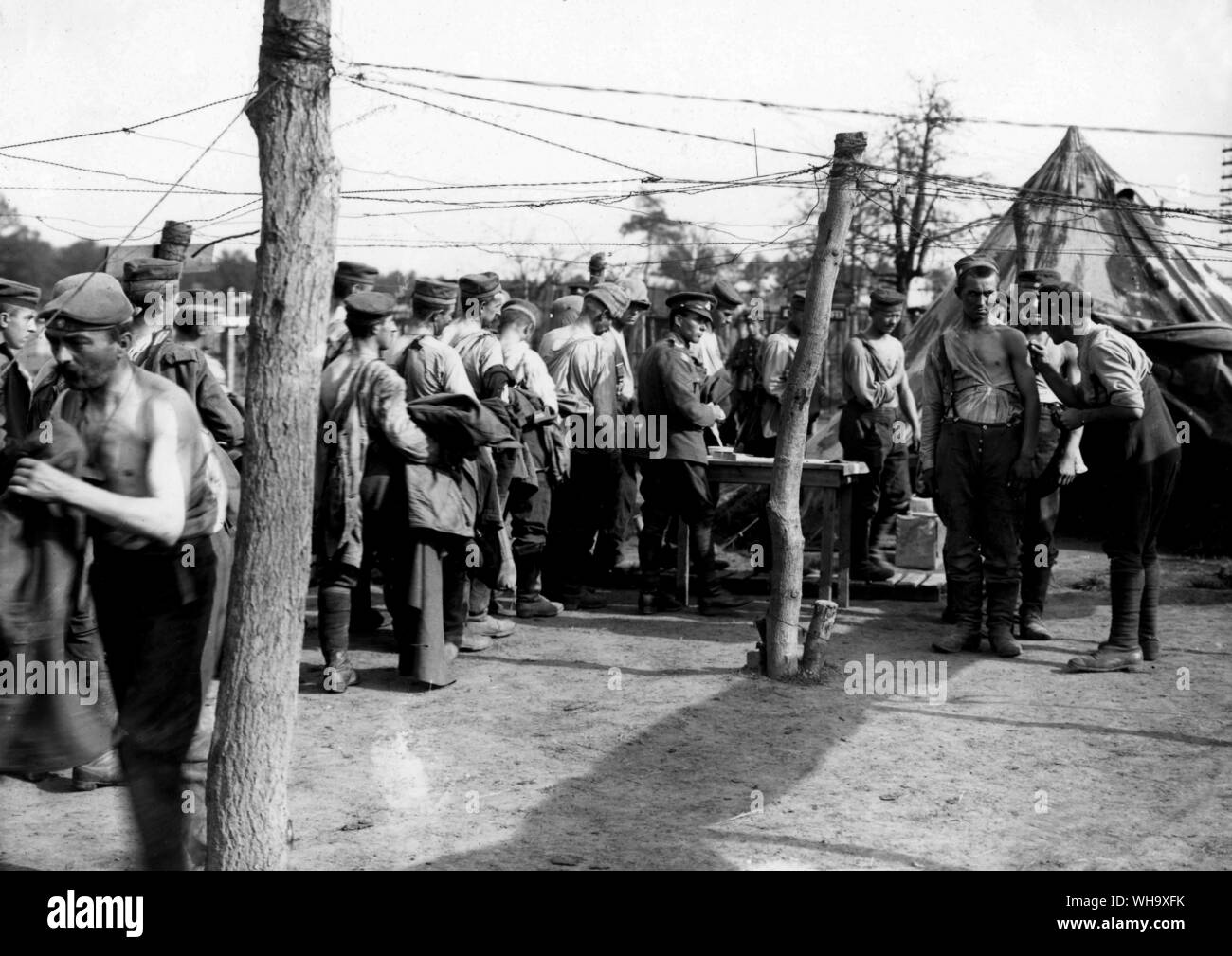 WW1: Impfung von deutschen Gefangenen auf Polygon Holz. Stockfoto