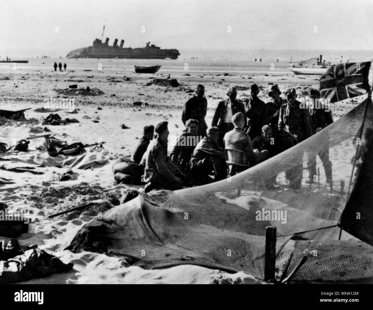 Wk 2: Deutsche Truppen am Strand von Dünkirchen. Stockfoto