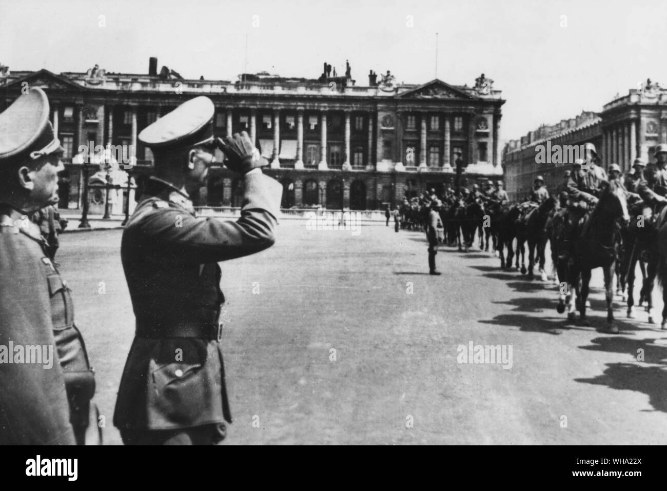 WW2: Deutsche Besetzung von Paris. März Vergangenheit von deutschen Truppen in der Place de la Concorde. 14. Juni 1940. Stockfoto