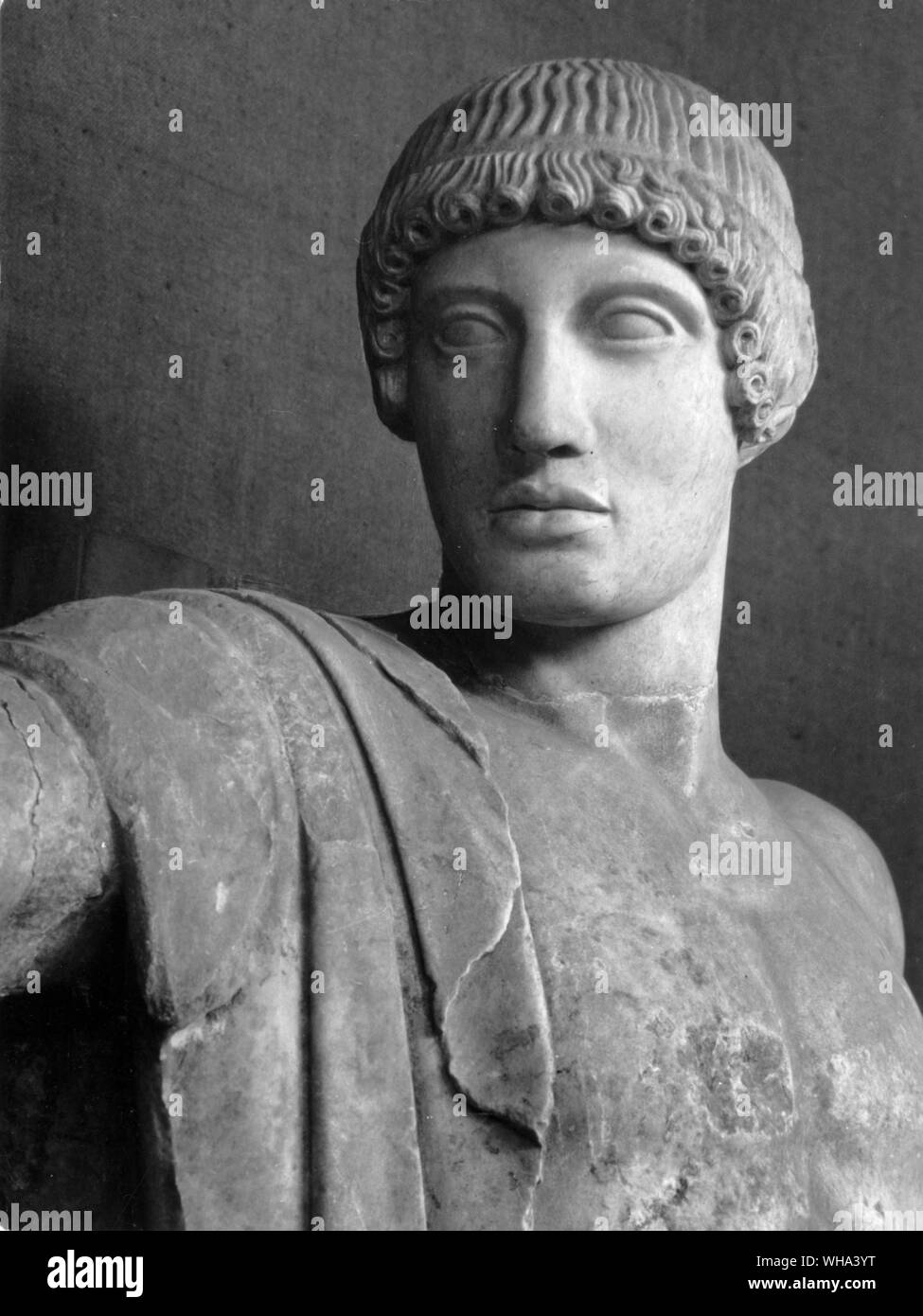 Olympia. Kopf des Apollo von der Westgiebel des Zeus Tempel Stockfoto