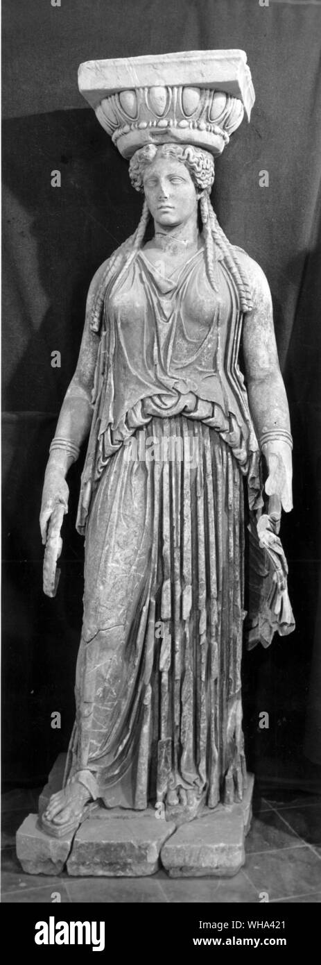 Erechtheion Maiden Kopie des AD125. Dies scheint die original römische Kopie einer Caryatid vom Erechtheion in Athen von C 420-413 v. Chr. zu sein Stockfoto