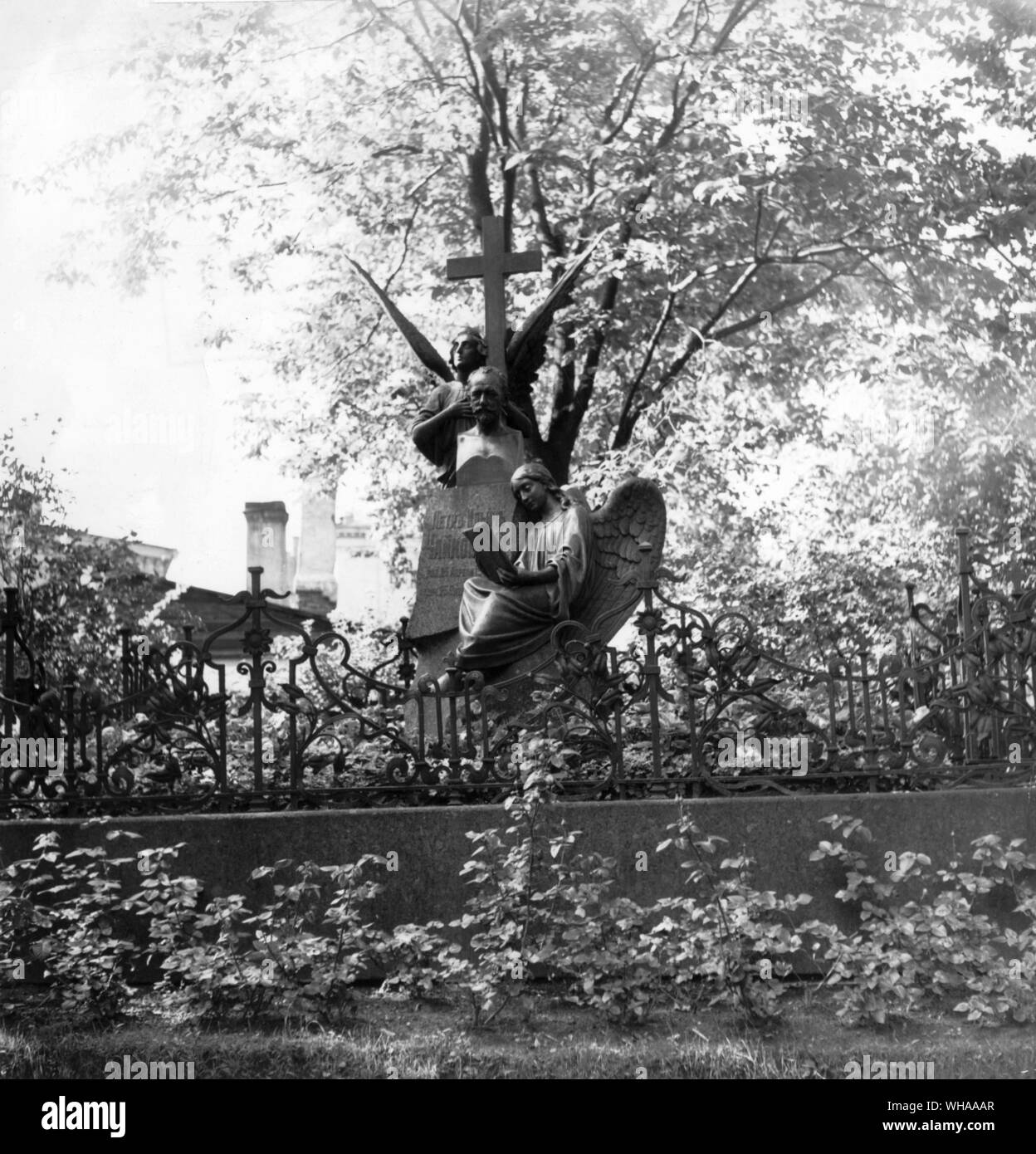 Grab von Tschaikowsky. Friedhof in Leningrad. Stockfoto