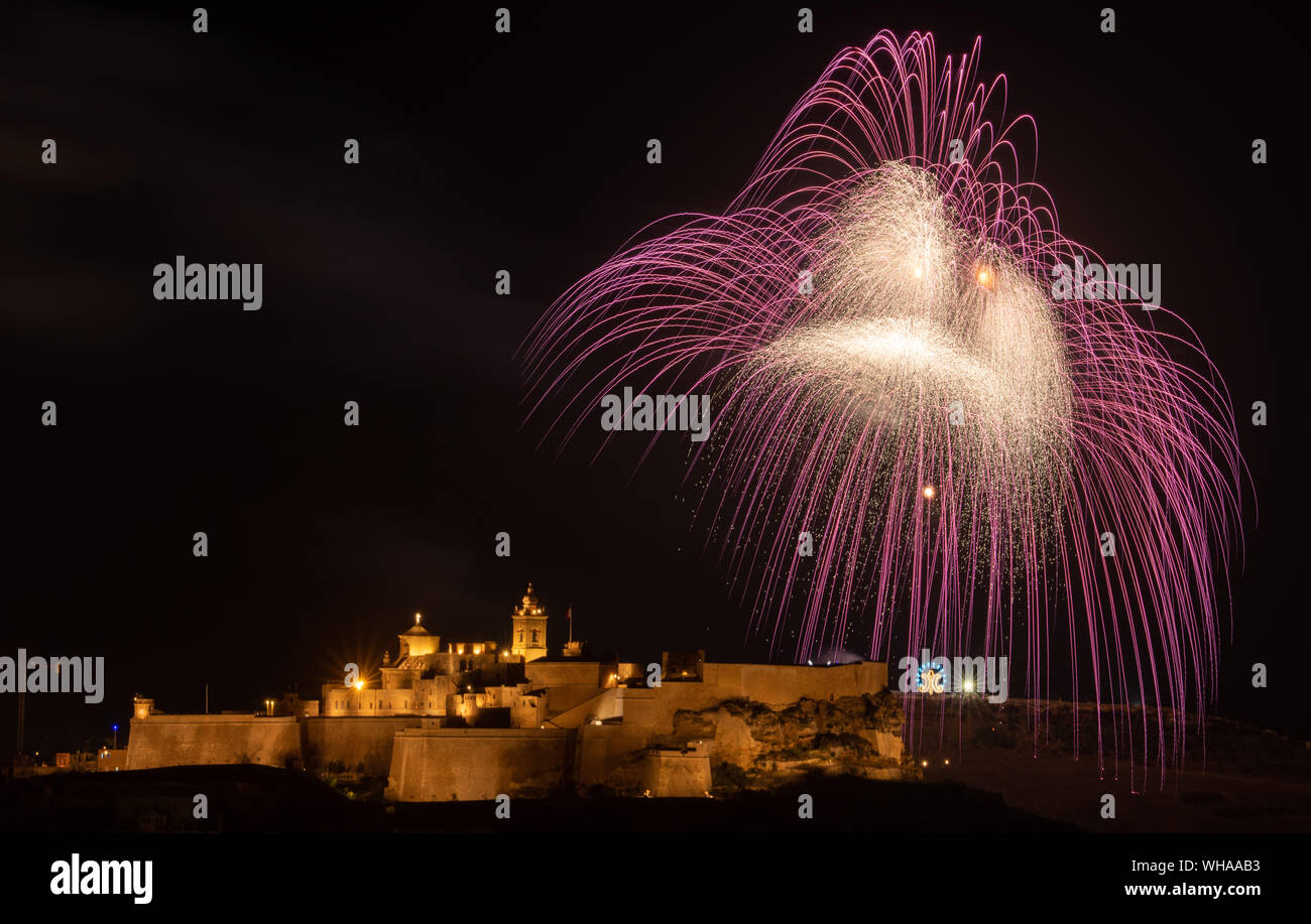 Santa Marija Festa Feuerwerk Stockfoto