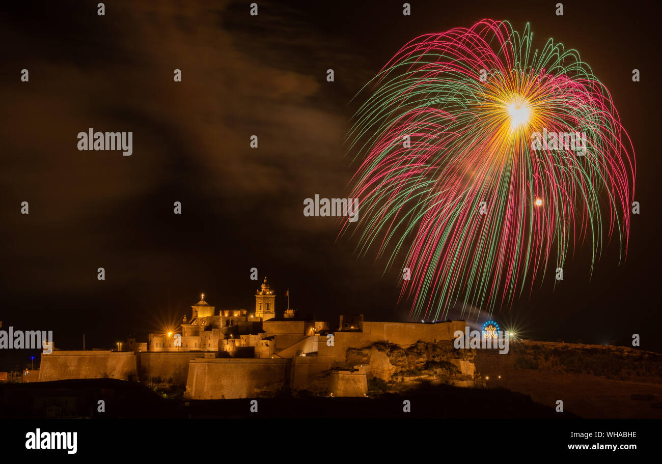 Santa Marija Festa Feuerwerk Stockfoto