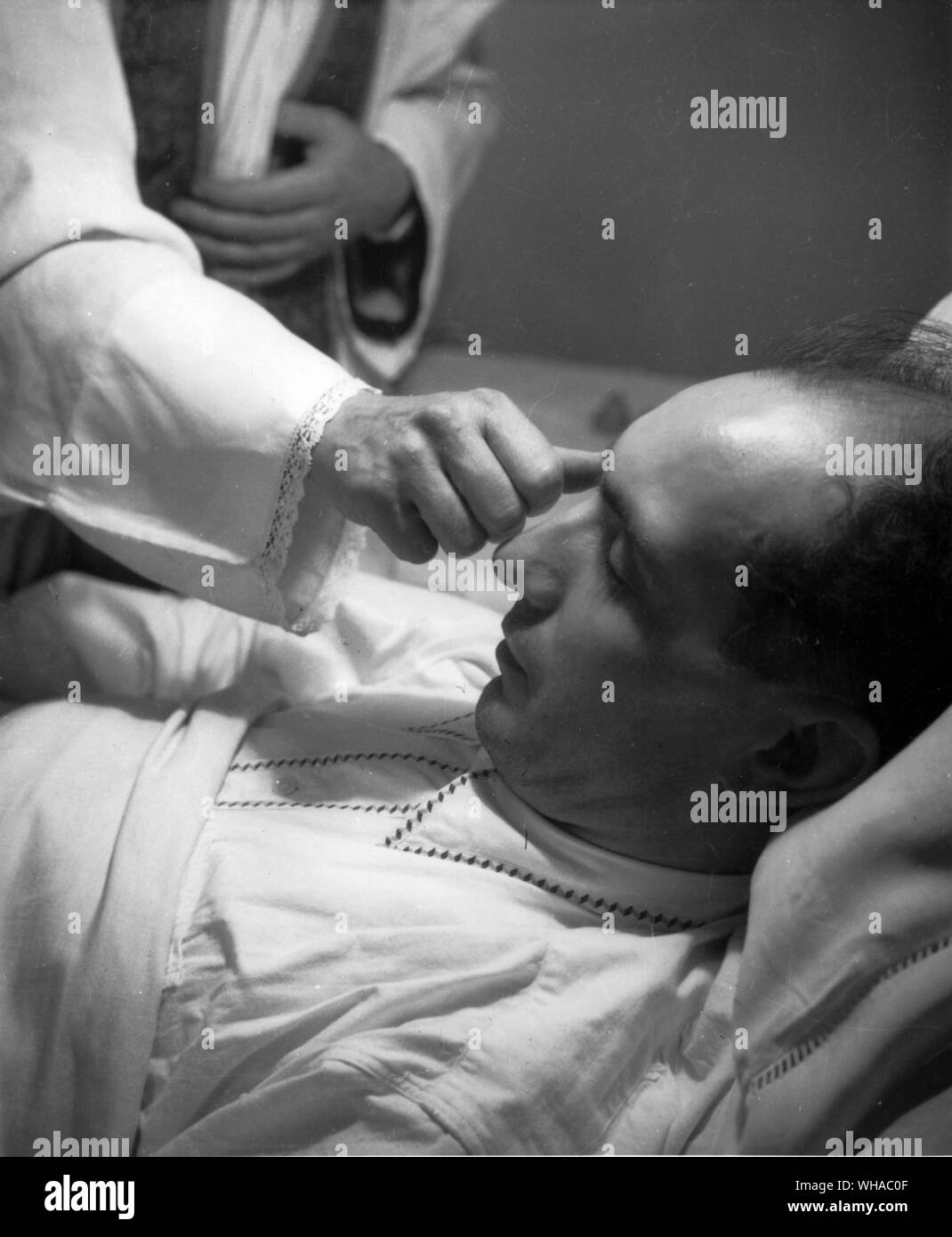 Die annointing der Kranken stärkt Körper und Seele in Zeiten von Krankheit und Tod sollte folgen, bereitet uns für den Himmel Stockfoto