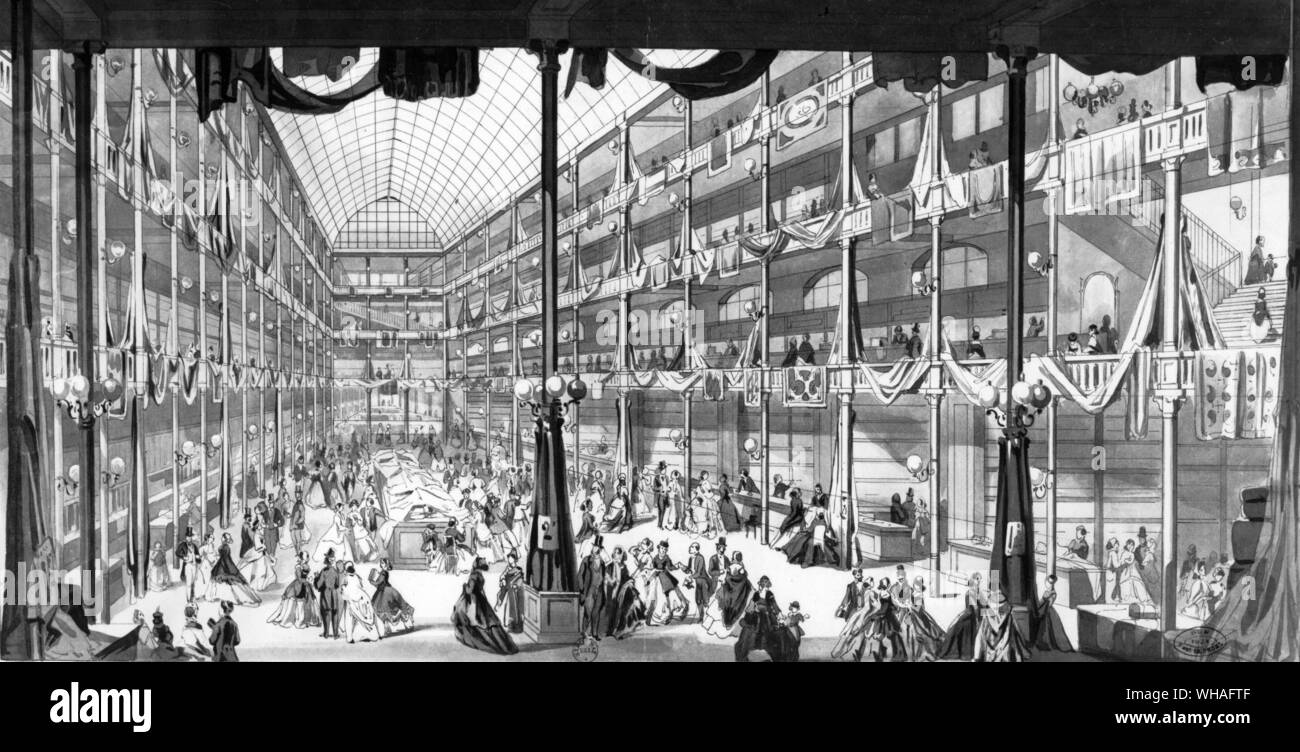 Das Kaufhaus Au Coin de Rue in Paris Stockfoto