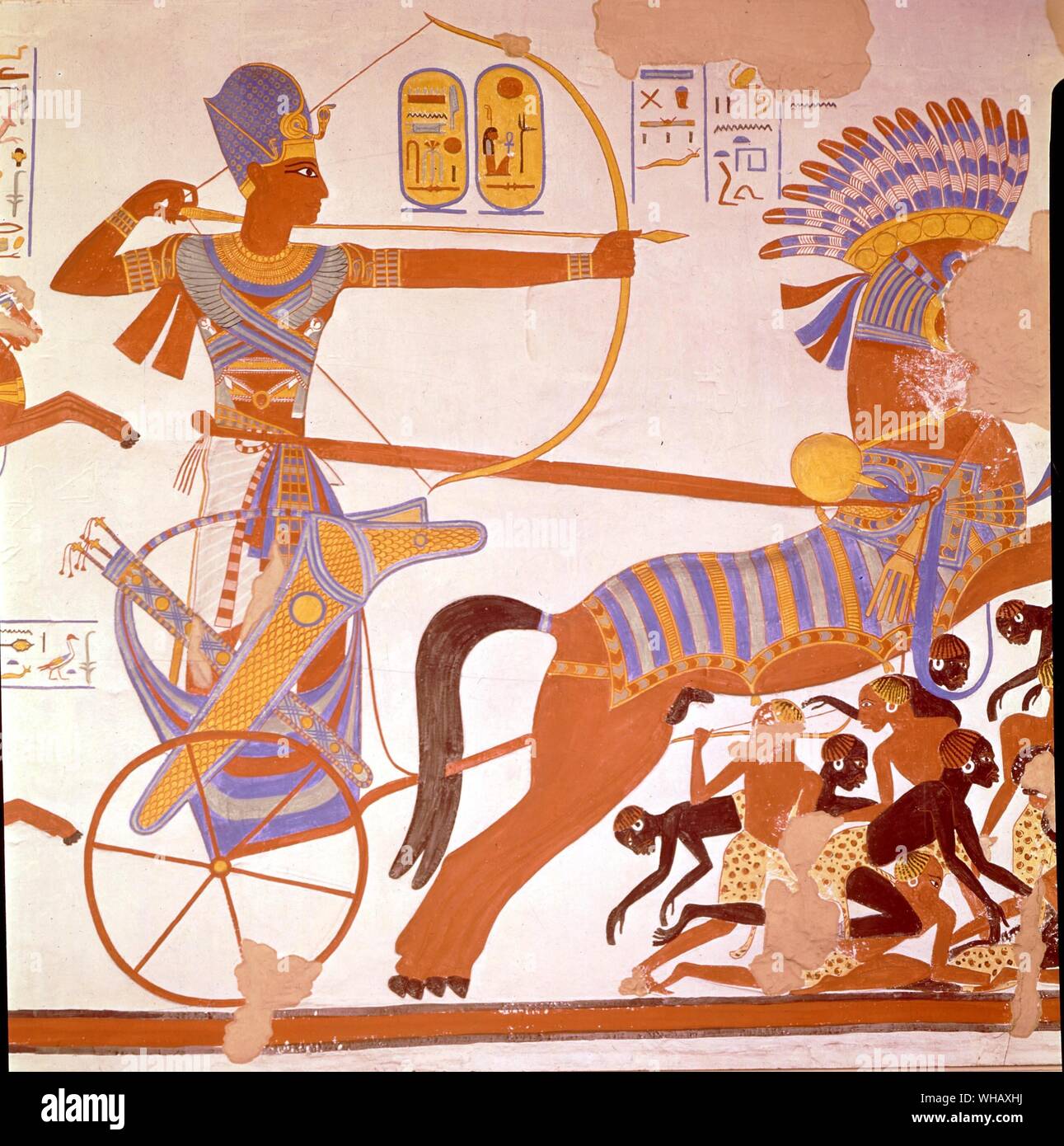 Kopie der Entlastung in Rock Tempel von Ramses II, 1279-13 BC, 19. Dynastie. Ramses erobert Nubien kämpfen in der Schlacht von qadesh. Die Geschichte der Kriegsführung, von Feldmarschall, der Viscount Montgomery von Alamein, Seite 49. . . . . . Stockfoto