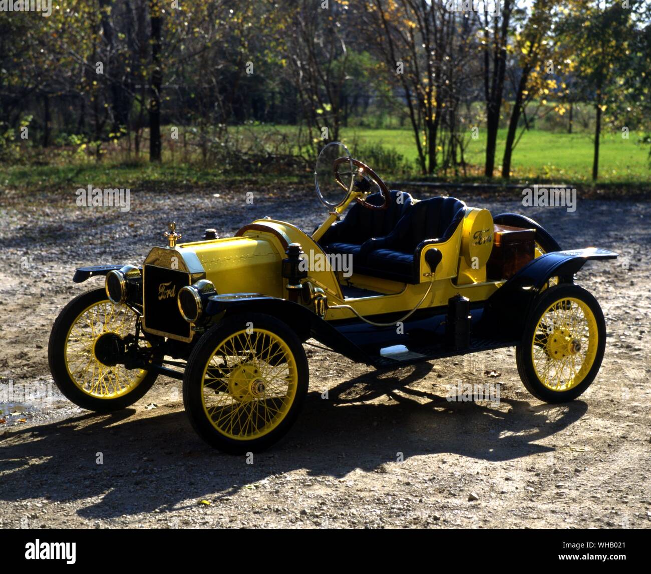 Verkehr Straße 1914. Ford Model T Speedster Stockfoto