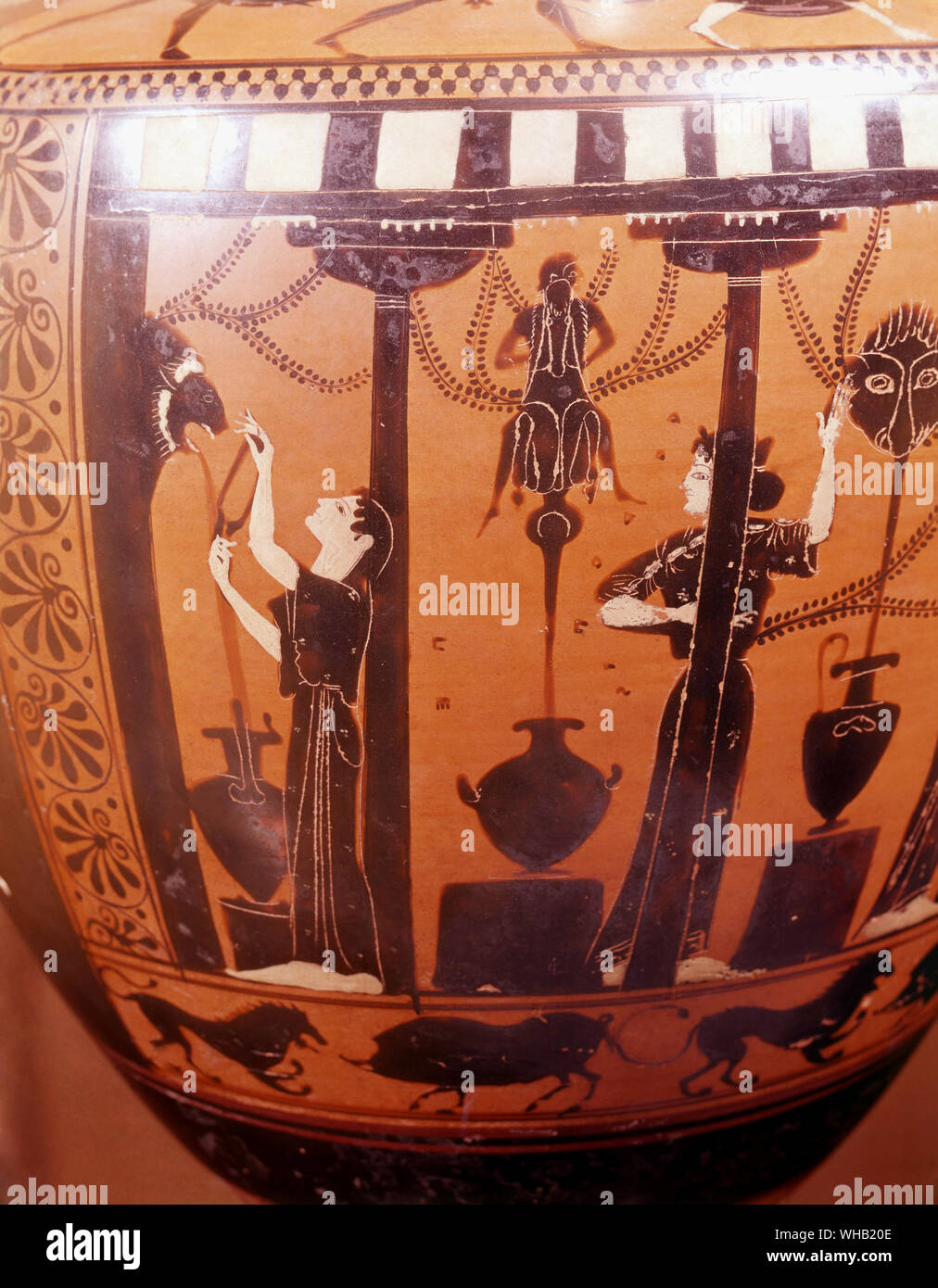 Frauen am Brunnen - Vase 520 BC - im British Museum. Stockfoto