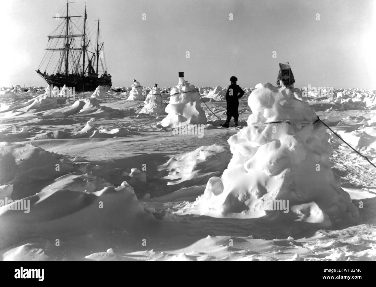 Linie der Pileons Pileon Avenue. Shackleton Expedition 1914-16 Stockfoto