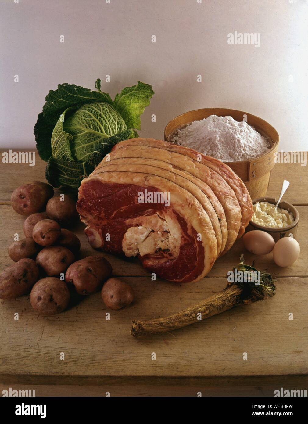 Gemeinsame von Rindfleisch ungekocht gerollt. Stockfoto