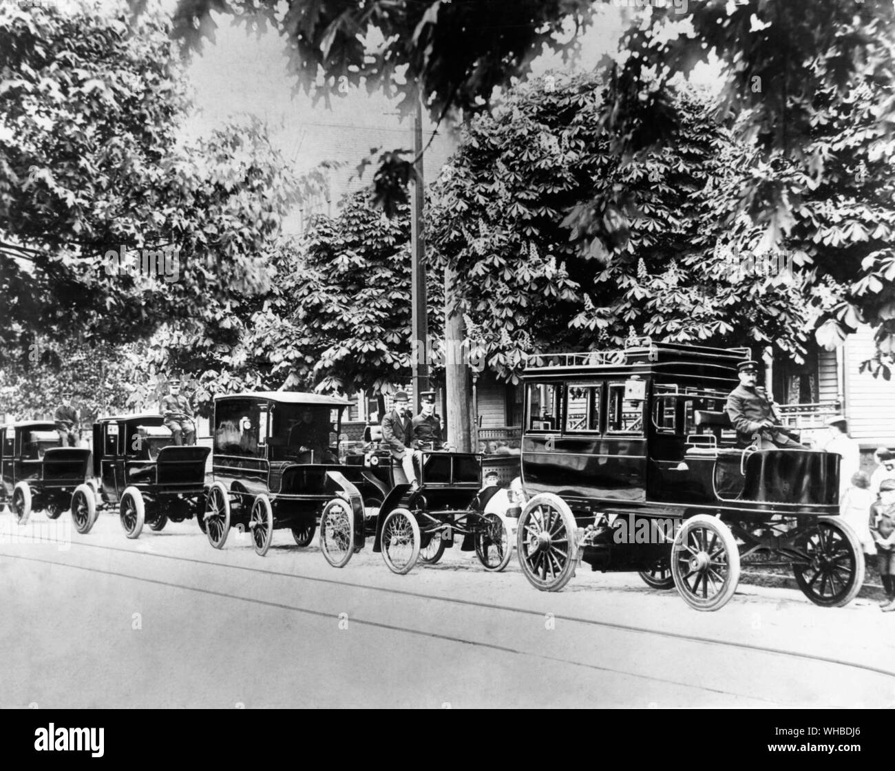 Motor Begräbnis - Buffalo, N.Y., 1900 - Der Leichenwagen wurde das Fahrzeug vor. Stockfoto