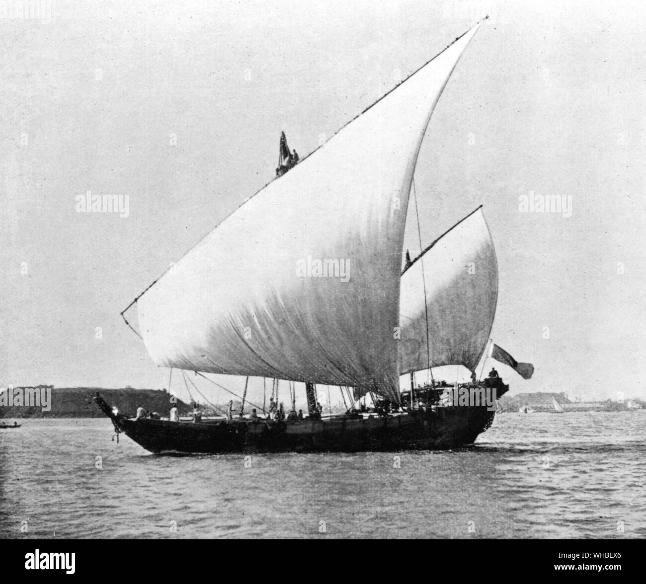 Baghla Feathel Khare von Linga, 23 Männer, nach außen zu Sansibar - 1909 gebunden. Stockfoto