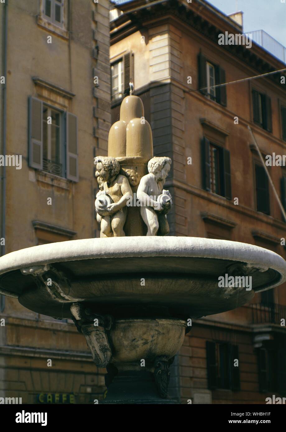 Brunnen, Piazza d'Ara Coeli, Rom, Italien. Errichtet 1589 Stockfoto