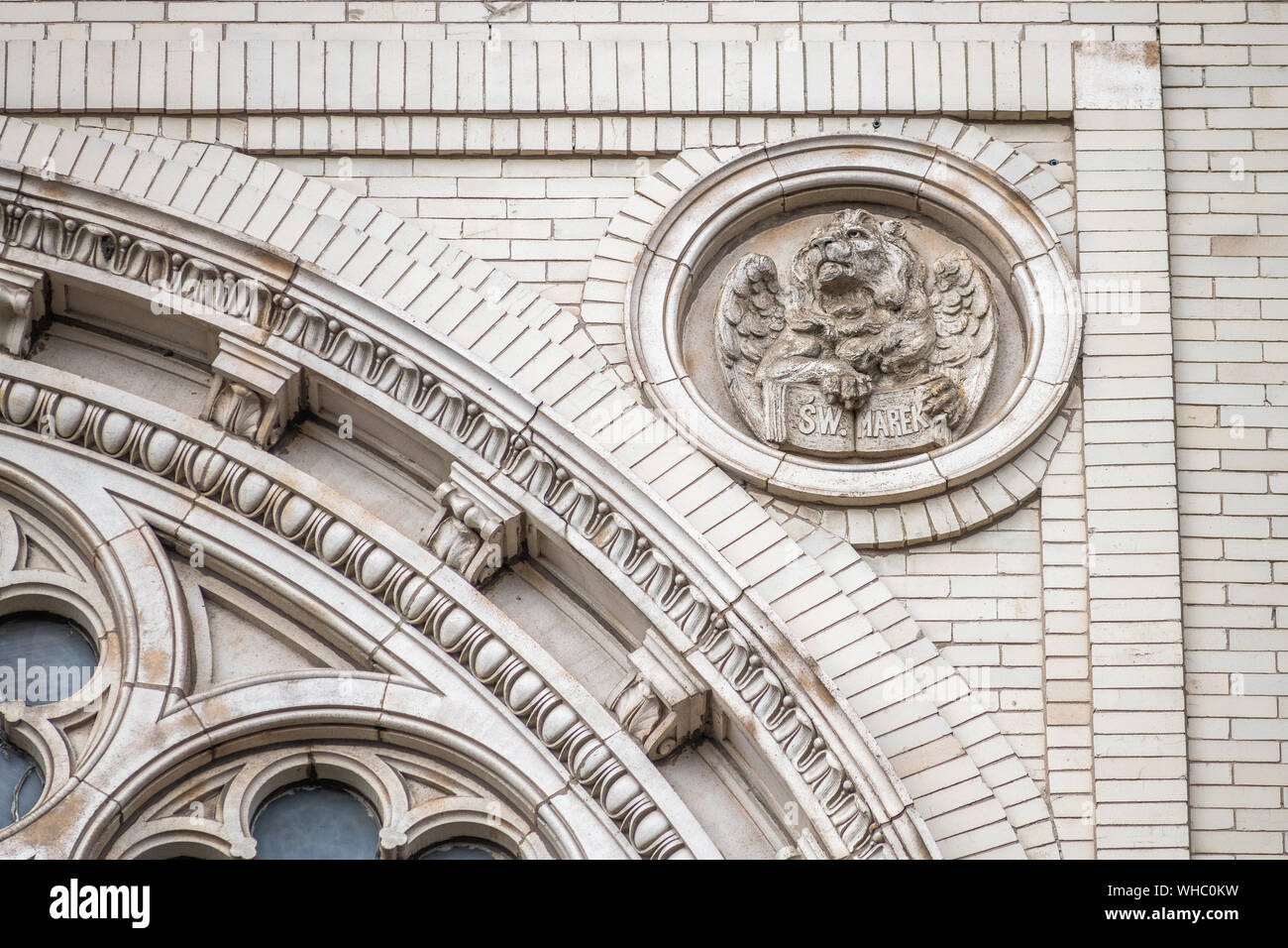 Äußere Detail der Kirche des hl. Adalbert in Pilsen Stockfoto