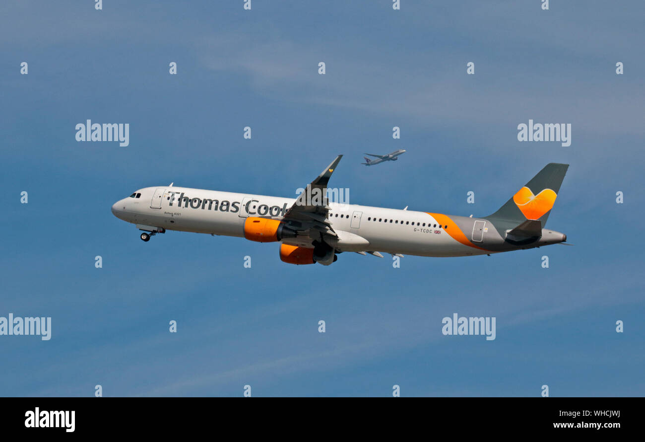 Thomas Cook Airlines Airbus A 321-211, Gatwick, GROSSBRITANNIEN Stockfoto