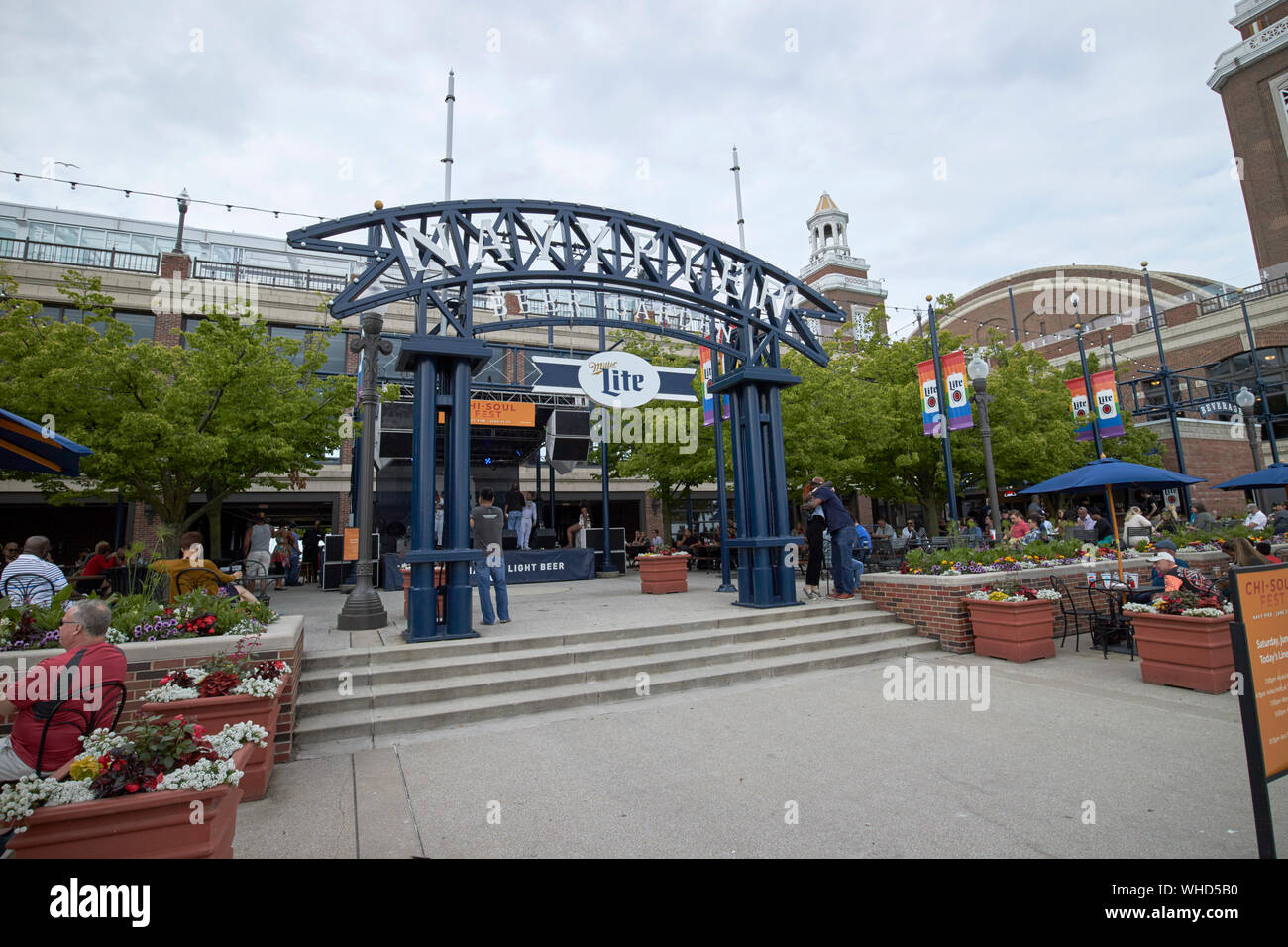 Miller Lite Biergarten am Navy Pier, Chicago, Illinois, Vereinigte Staaten von Amerika Stockfoto