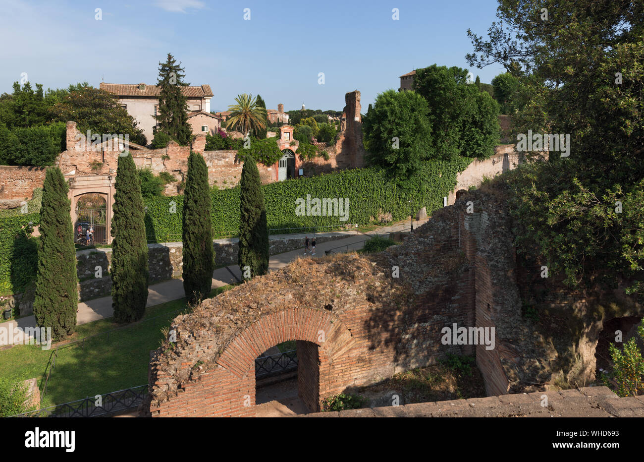 Palatin in Rom, Ansicht von Farnese Gärten zu Chiesa di San Sebastiano al Palatino Stockfoto