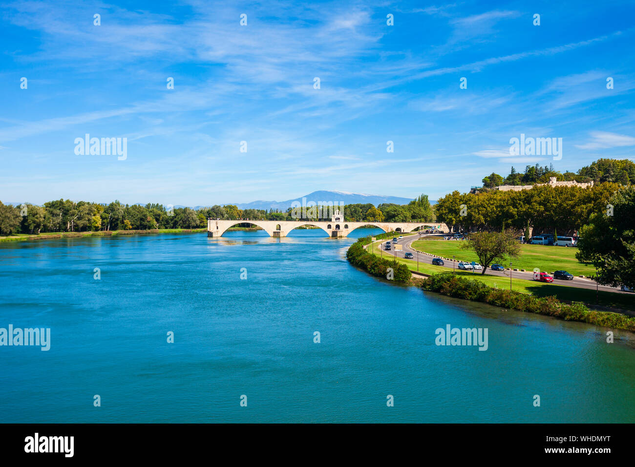 Pont Saint Benezet ist eine berühmte mittelalterliche Brücke in Avignon Stadt im südlichen Frankreich Stockfoto