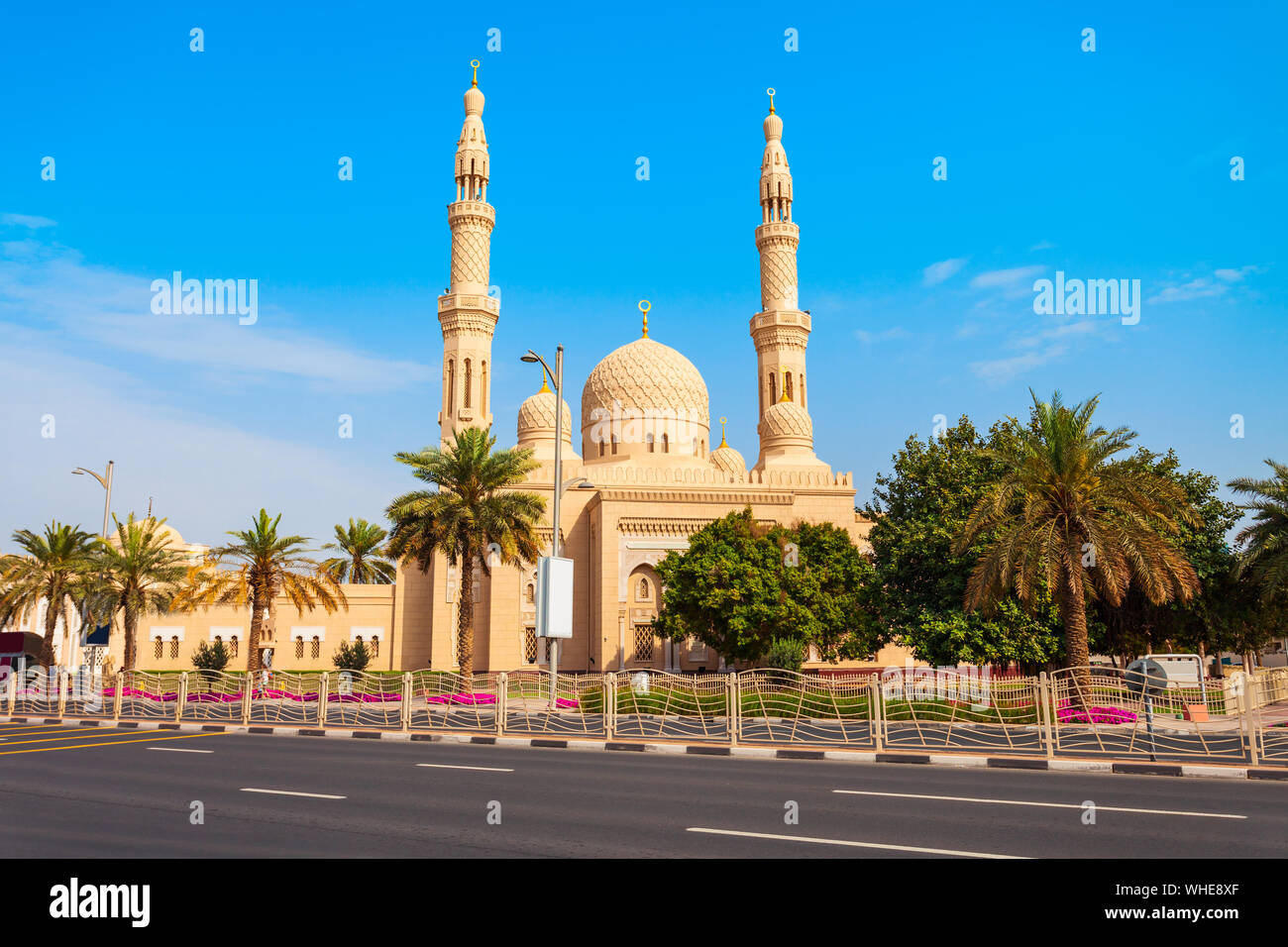 Jumeirah Moschee ist einer der wichtigsten Moschee in der Stadt Dubai in den VEREINIGTEN ARABISCHEN EMIRATEN Stockfoto