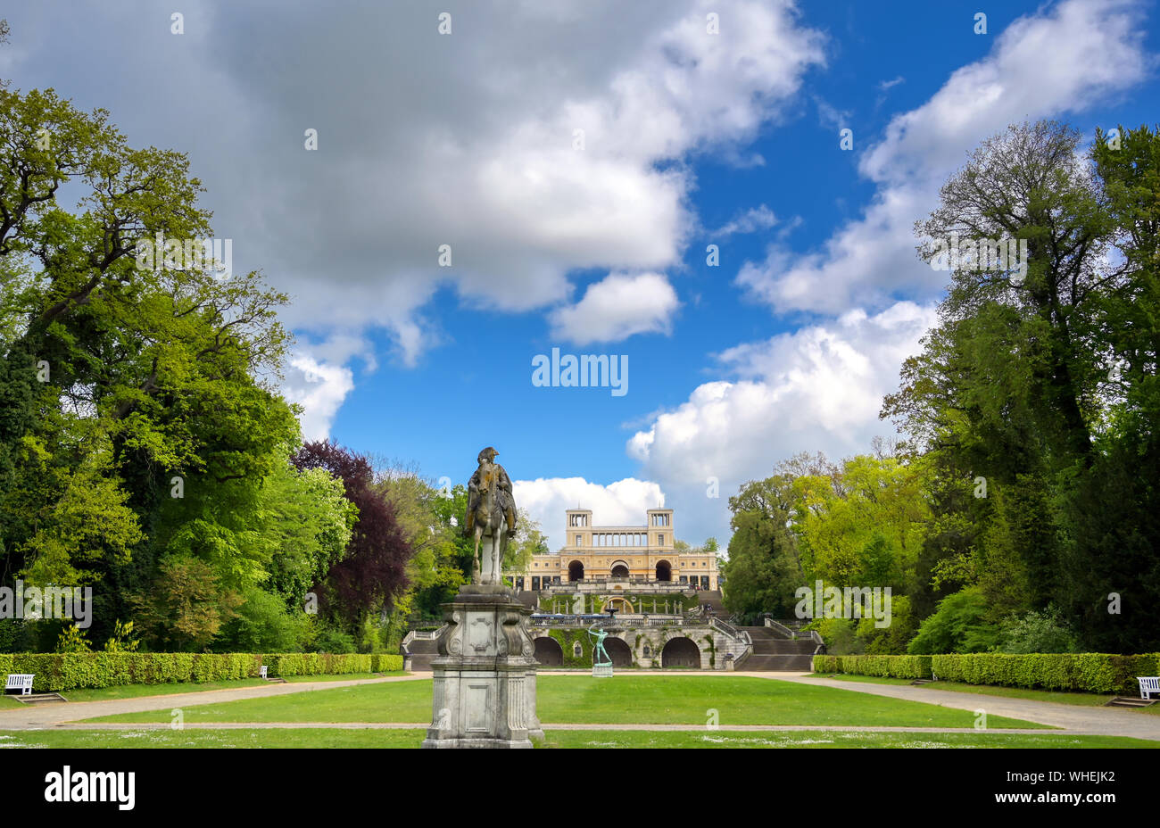 Die Orangerie im Park Sanssouci in Potsdam, Deutschland. Stockfoto