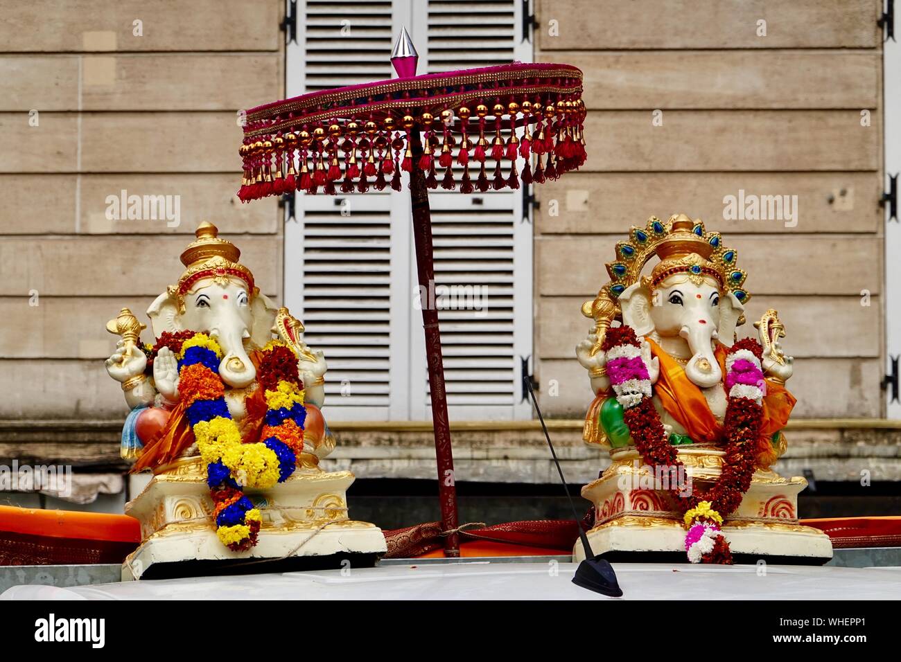 Ganesh Chaturthi, der Elefant Gottheit, Ganesha, der Geburtstag des Gottes der neuen Anfänge, gefeiert wird jedes Jahr in Paris 18. arrondissement, Frankreich. Stockfoto
