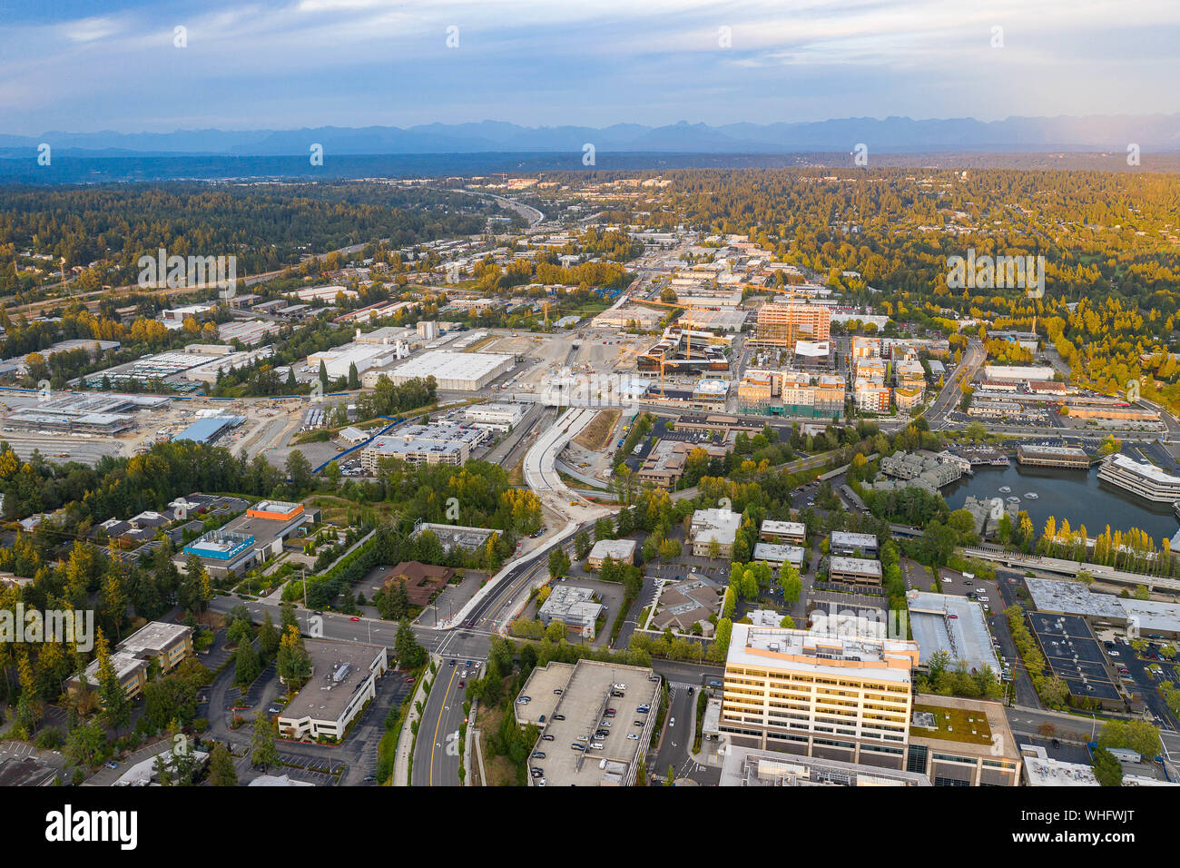 Drone Schuß der Stadt Bellevue von oben Stockfoto