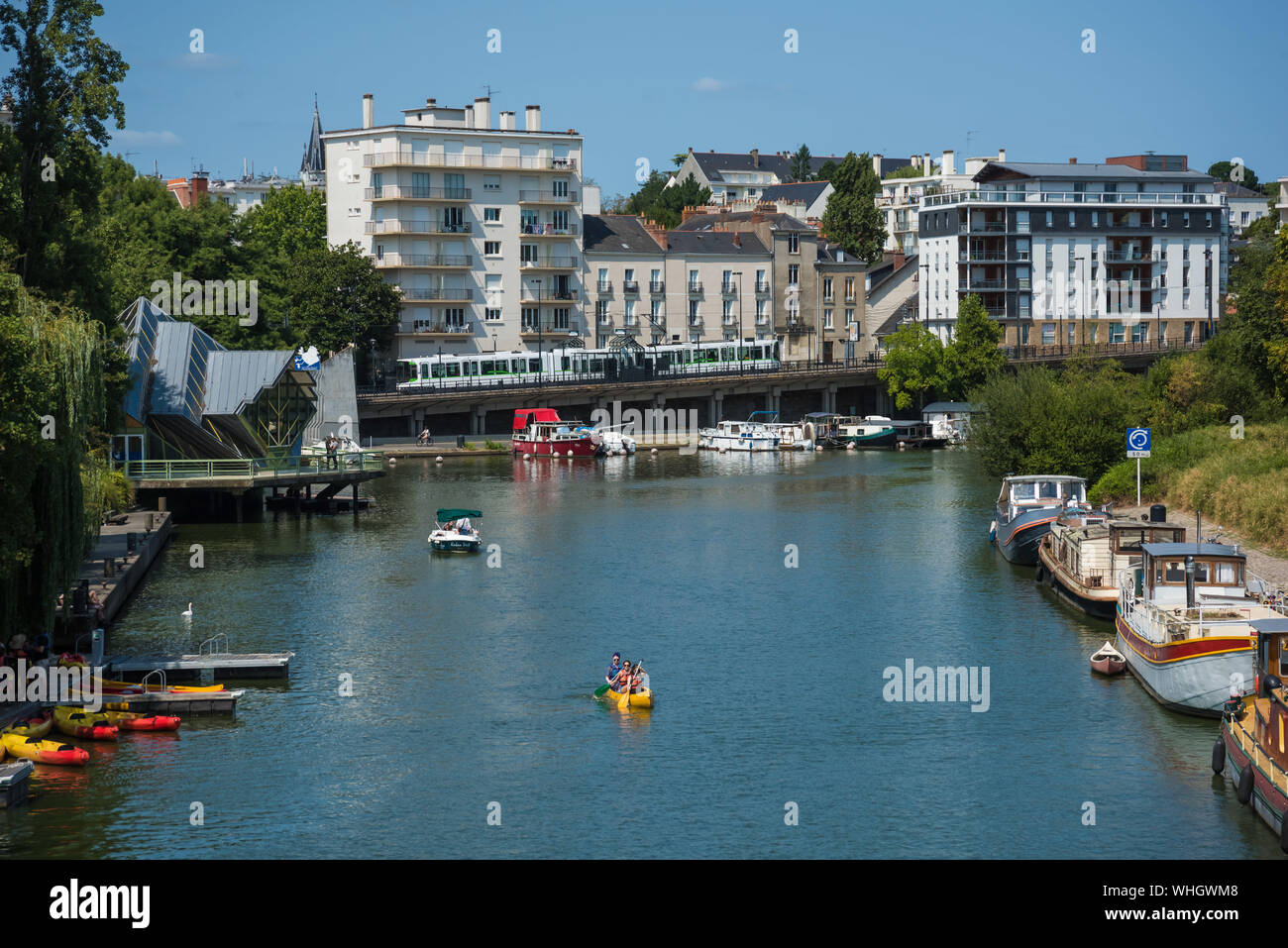 Die Erdre ist ein Fluss in Frankreich, der in der Region Pays de la Loire verläuft. Sie mündet im Stadtgebiet von Nantes als rechter Nebenfluss in ein Stockfoto