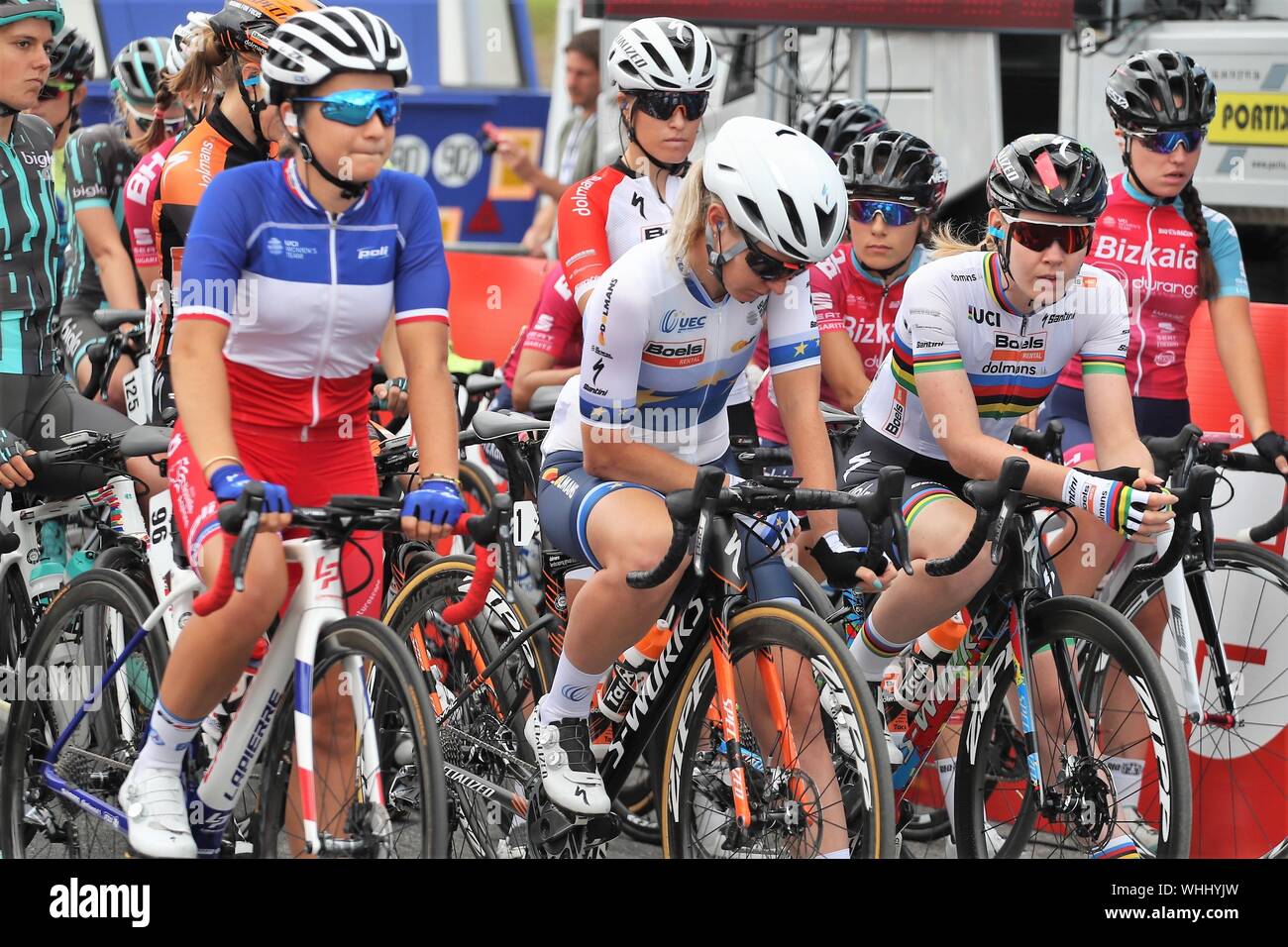 Jade Wiel in Team FDJ Nouvelle Aquitaine, Amy Pieters und Anna Van Der Breggen in Team Boens Dolmans Radfahren beim Radfahren Grand-Prix de Plouay - Lorient Agglo - Frauen der Welttournee 2019, Plouay - Plouay (128 Km), am 31. August - Foto Laurent Lairys/DPPI Stockfoto