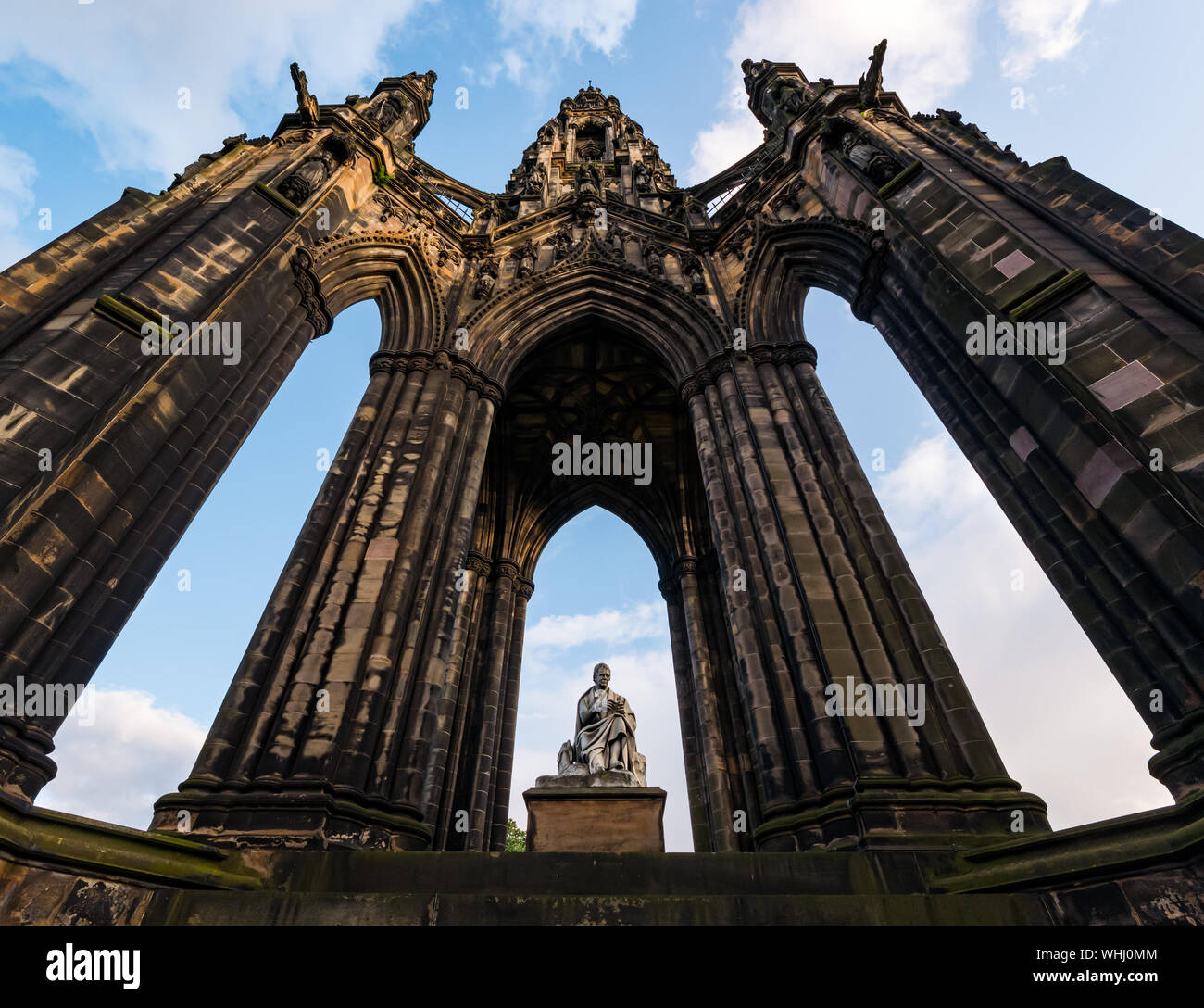 Victorian Gothic Sir Walter Scott Monument, die Princes Street, Edinburgh, Schottland, Großbritannien Stockfoto