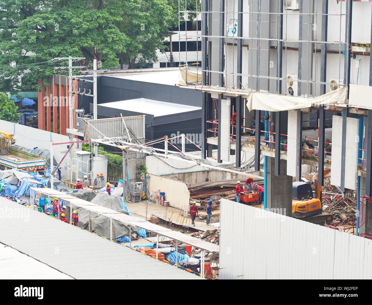 Im Fortschritt der hohe Turm Gebäude Baustelle. Bangkok, 3. September, 2019 Stockfoto