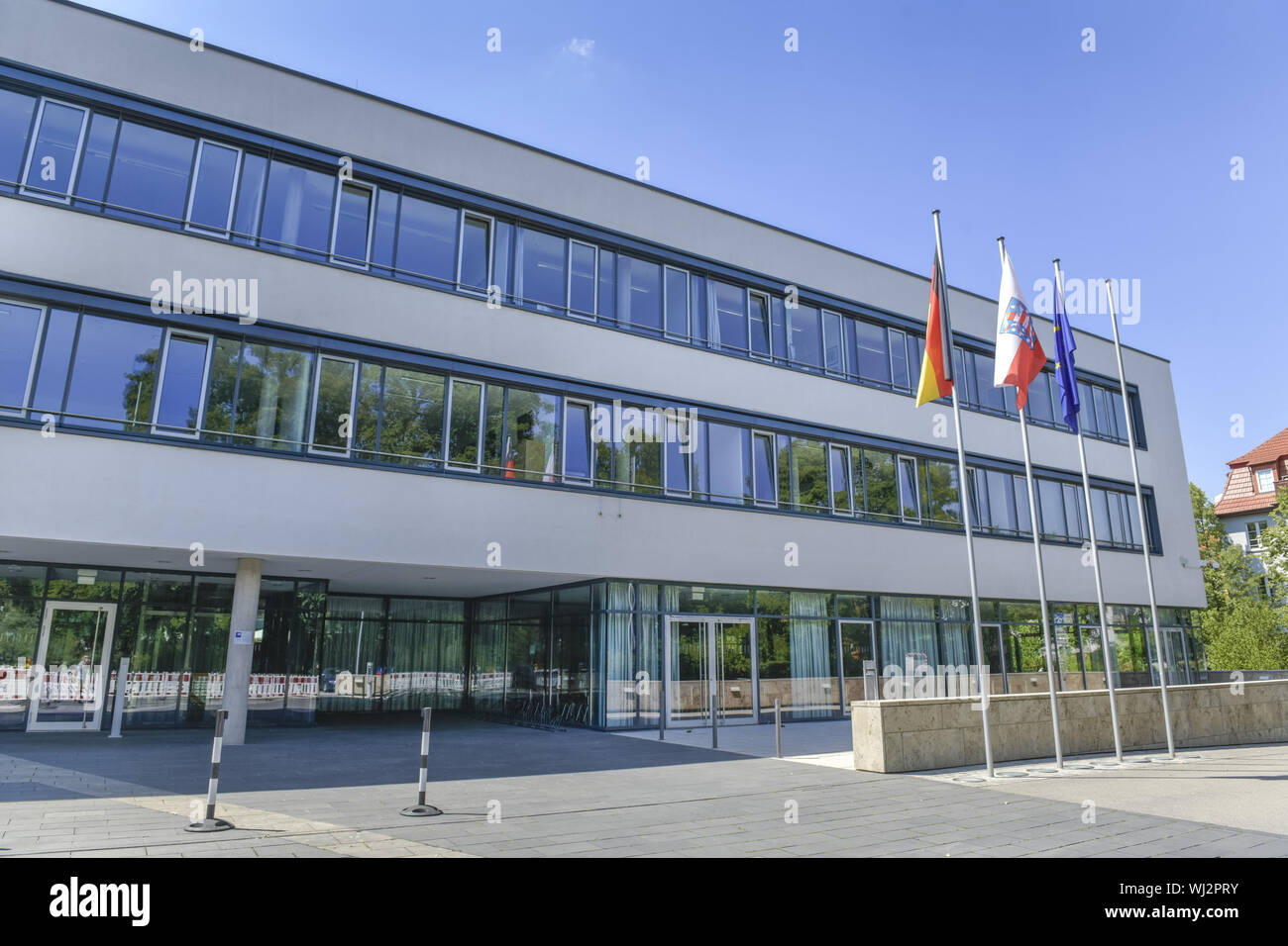 In Deutsch, Deutsch, Deutsch, Deutsch, Deutschland, Erfurt, Einwohner von Erfurt, funktionales Gebäude, funktionales Gebäude, Juergen Fox's Street, Jürg Stockfoto