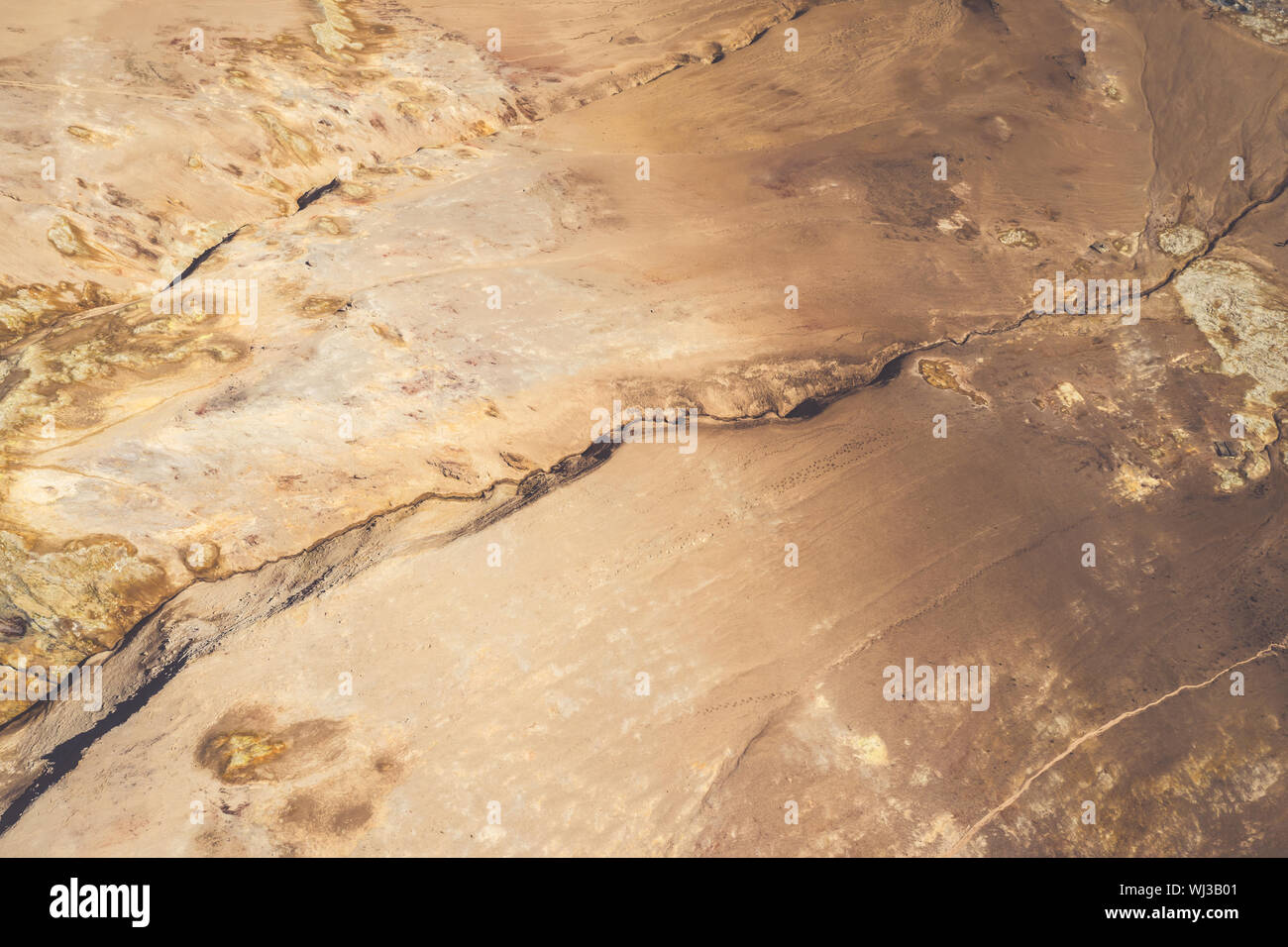 Surreale Landschaft von Hverir geothermische Gebiet in der Nähe des Sees Myvatn, Island Stockfoto