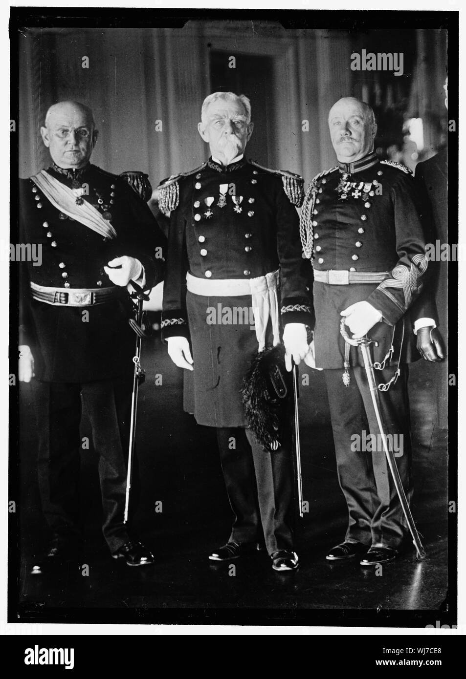 HEYL, Charles Heath, MAJ. GEN., USA LINKS; HUMPHREY, Charles Frederic, VORSITZENDER VON PENNSYLVANIA; demokratischen nationalen Ausschuß; BOTSCHAFTER E. und S. IN JAPAN, 1913 - Stockfoto