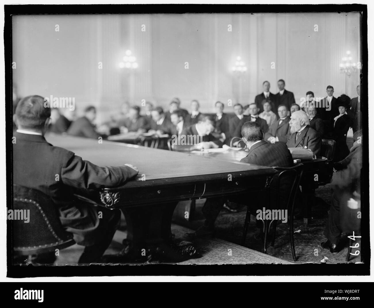 Repräsentantenhaus. Ausschüsse. Besonderer AUSSCHUSS FÜR DIE UNTERSUCHUNG DER U.S. Steel Corp., 12. JANUAR 1912. Im Volksmund als 'Steel VERTRAUEN Untersuchungs-kommission' oder 'Stanley Ausschuss." James J. HÜGEL VOR AUSSCHUSS Stockfoto