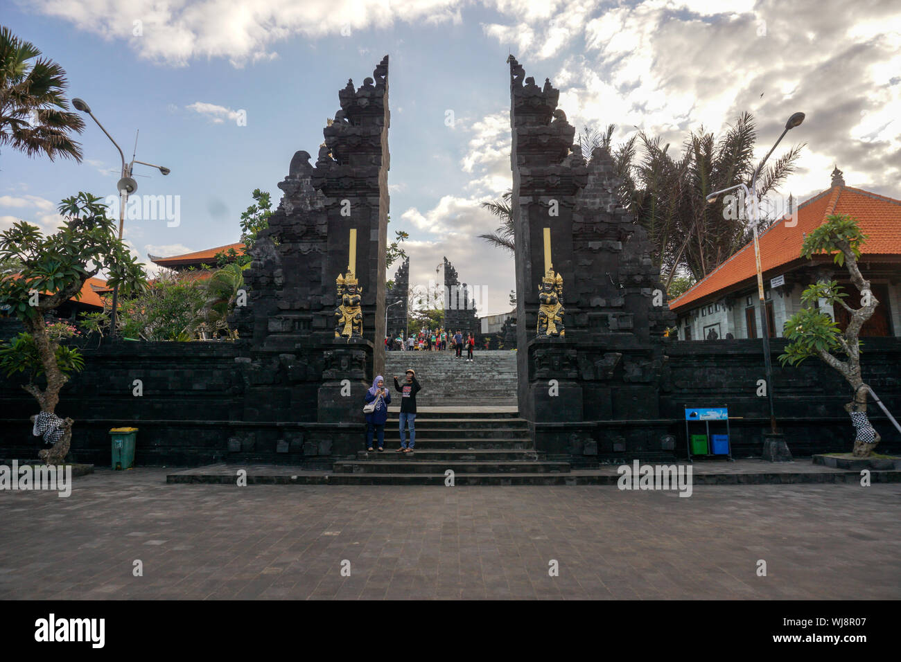 Kuta Beach ist der Strand auf Bali in Indonesien Stockfoto