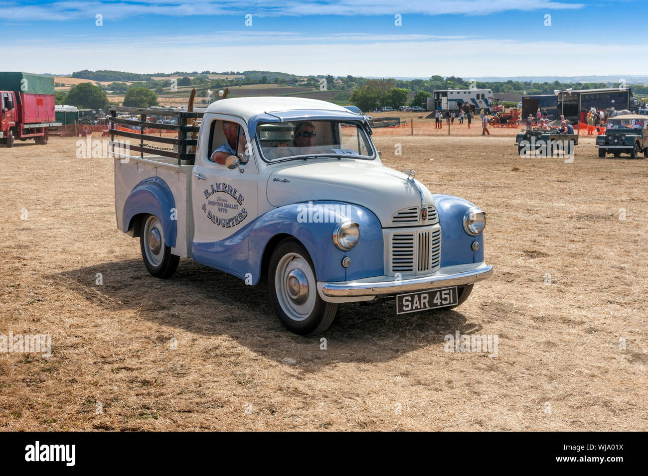 Eine restaurierte 1954 Austin A40 Pickup van Am 2018 Low Ham Steam Rally, Somerset, England, Großbritannien Stockfoto