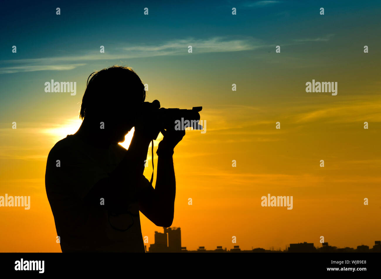 Landscape Photographer im Gegenlicht Stockfoto