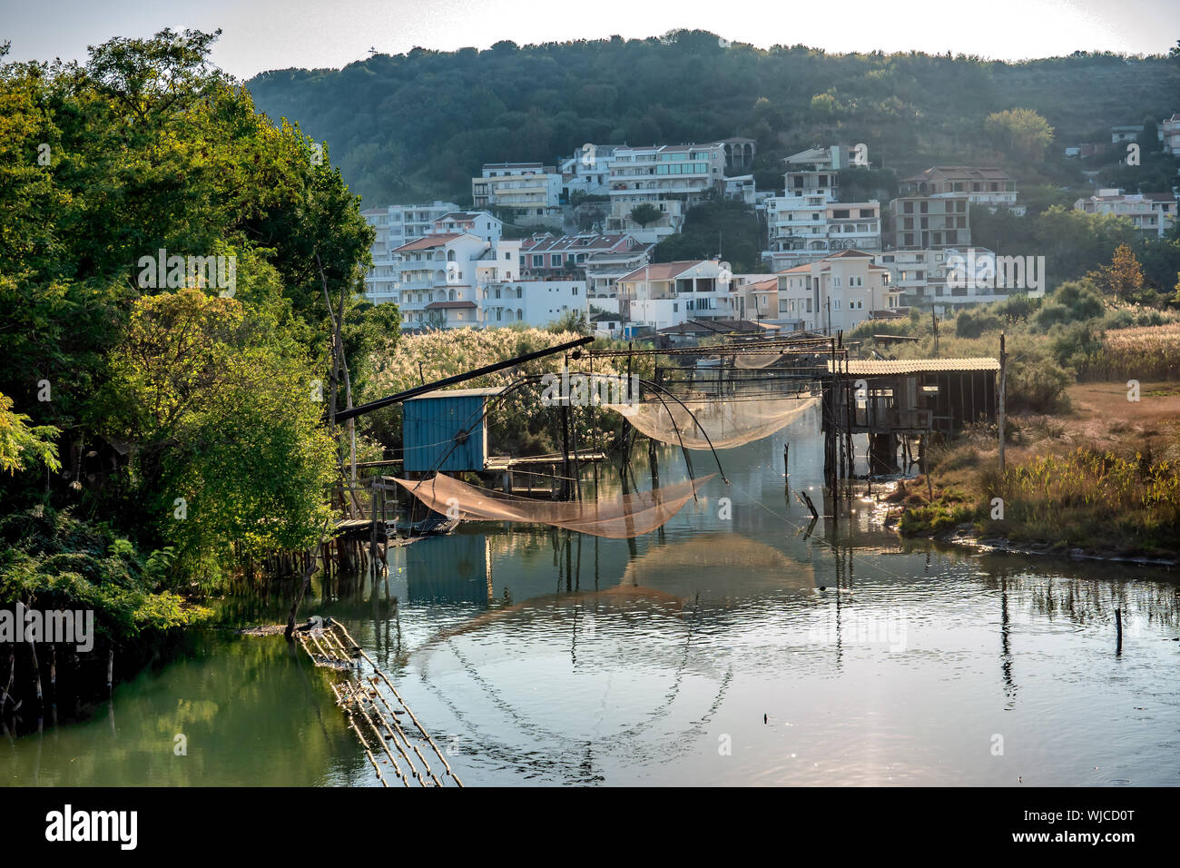 Ulcinj angeln Stationen Netze in der Lagune, Montenegro Stockfoto