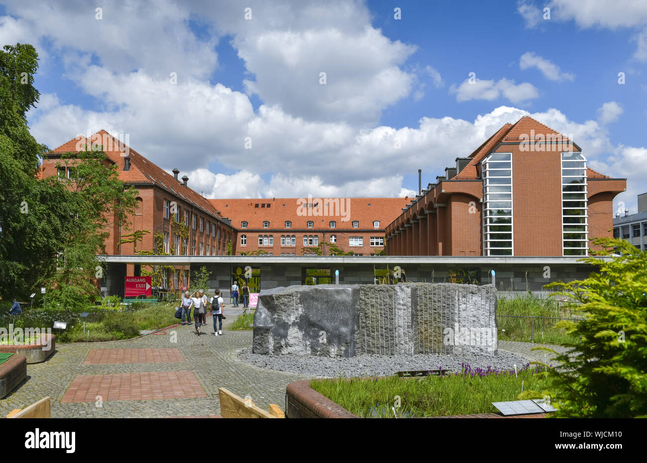 Anzeigen, Architektur, Außen, Draußen, Draußen, Außen, Berlin, Botanisches Museum, Deutschland, Gebäude, Gebäude, Koenigin Luise Street, Queen' Stockfoto