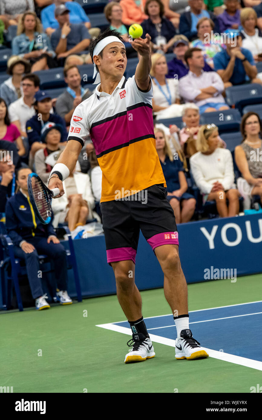 Kei Nishikori von Japan konkurrieren in der zweiten Runde der US Open Tennis 2019 Stockfoto