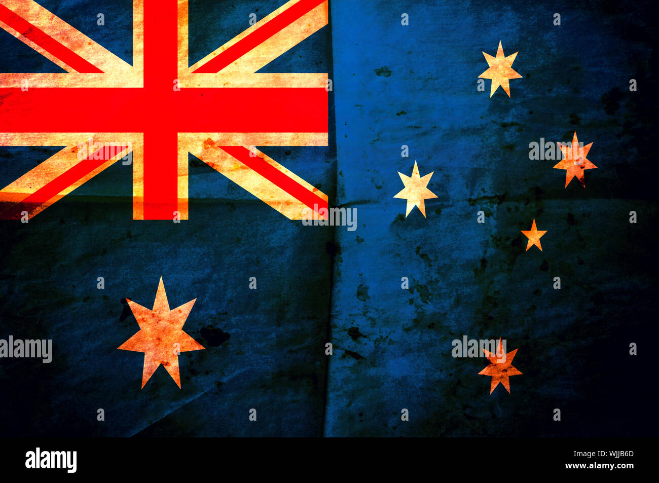Alte zerknitterte Papier mit australischen Flagge als Hintergrund Stockfoto