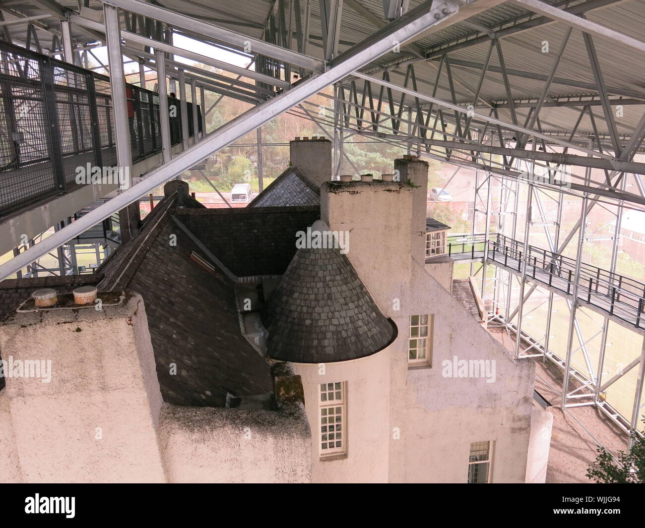 Externe Gehwege in der high-tech 'Box' über den Hügel errichtet bieten einzigartige Chancen Mackintosh's Architektur aus allen Blickwinkeln zu betrachten. Stockfoto