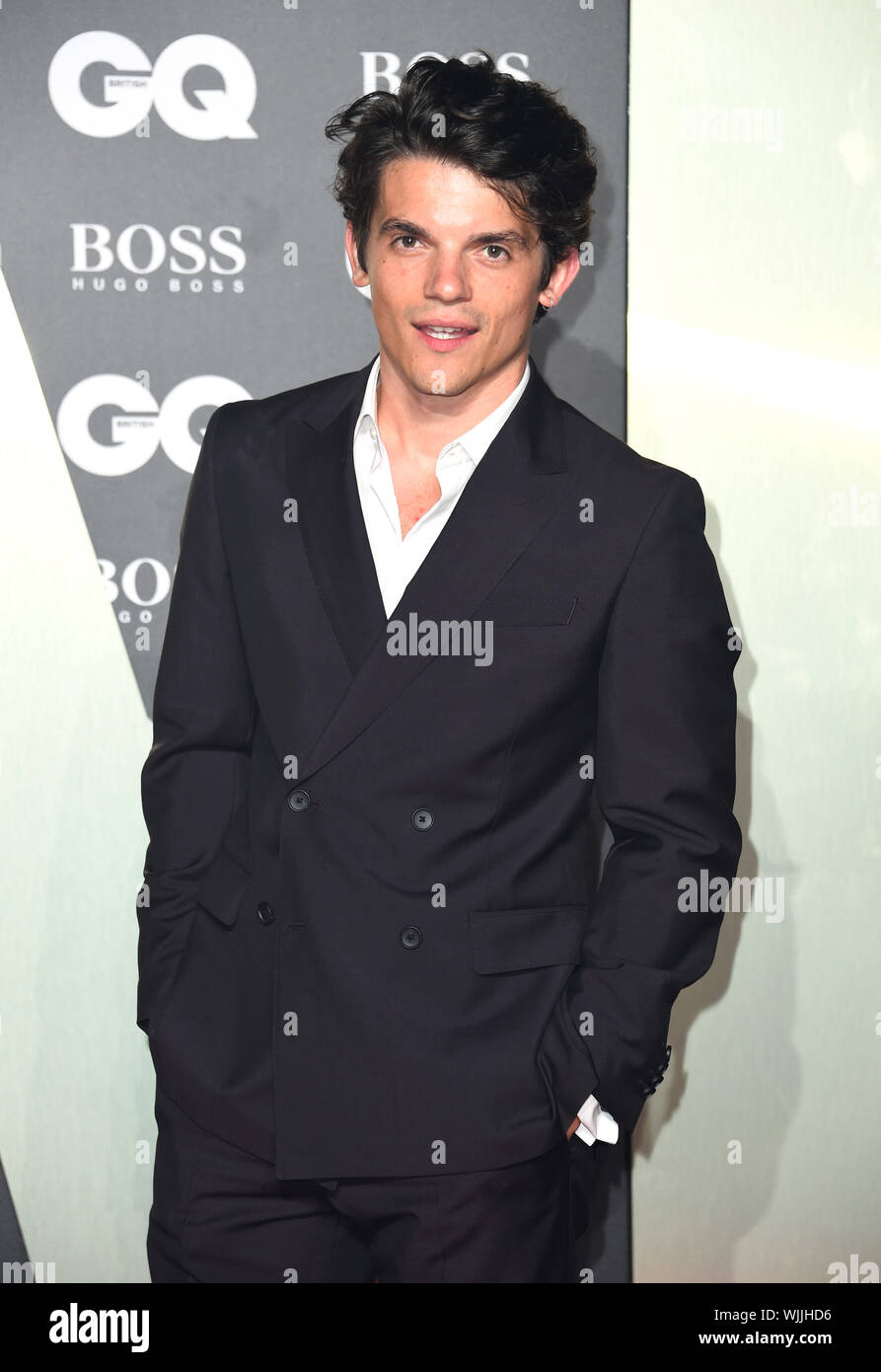 Edward bluemel an der GQ Männer des Jahres Awards 2019 in Verbindung mit Hugo Boss, in der Tate Modern in London anreisen. Stockfoto