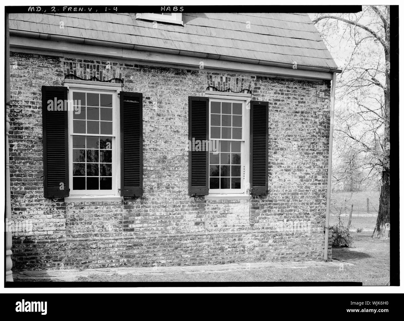 Historischer amerikanischer Gebäude Umfrage John O. Brostrup, Fotograf Mai 6, 1937, 12-30 UHR DETAILS VON WINDOWS aus Süden. - Holly Hill, südöstlich von Freundschaft aus MD 631, Freundschaft, Anne Arundel County, MD; Harrison, Richard; Harrison, Samuel; Hamilton, Cynthia, delineator; Carson, Cary, delineator; Hoang, Urs, delineator; Brostrup, John O, Fotograf Stockfoto